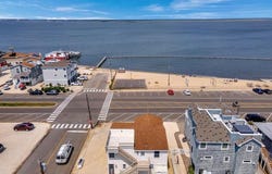 1502 N BARNEGAT AVENUE, SURF CITY, NJ 08008