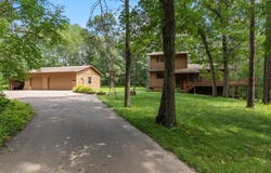 17370 Gullview Trail, Brainerd, MN 56401
