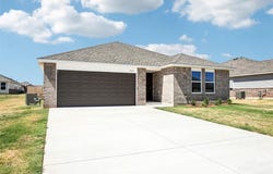937 S Buffalo Lane, Mustang, OK 73064