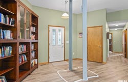 510 W ELM Street, Thayer, IL 62615