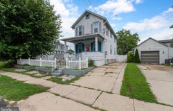 1011 MARKET STREET, GLOUCESTER CITY, NJ 08030