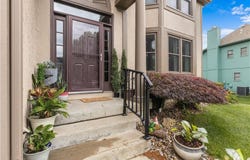 4022 SW Flintrock Drive, Lee's Summit, MO 64082