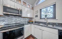 166  Falls Point Dr, Lake Ozark, MO 65049
