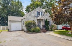 499 MT. PROSPECT AVE, Clifton City, NJ 07012-1304