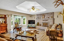 908 Apache Road, Sparta, MO 65753