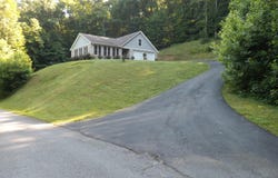 440 Sams Mountain, Middlesboro, KY 40965
