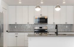 221 N Cliff Side Dr, Hurricane, UT 84737