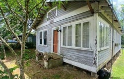 918 W 10TH Street, Bogalusa, LA 70427