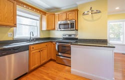 12 Nashua Road, Pelham, NH 03076