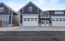 844 S 18th Ave, Sturgeon Bay, WI 54235