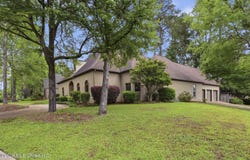 610 Abbots Lane, Ridgeland, MS 39157