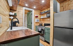 300 Alder Meadow Road, Schroon Lake, NY 12870