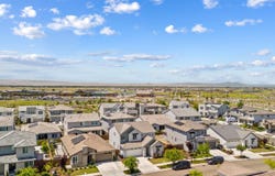 3482 Dobbins Ct, Lathrop, CA 95330