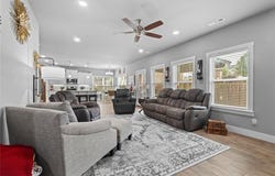 1017 Marbella  CT, Cave Springs, AR 72718