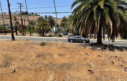 15 Riverside Drive, Lake Elsinore, CA 92530