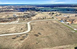 2148 Sundance Road, Whitesboro, TX 76273