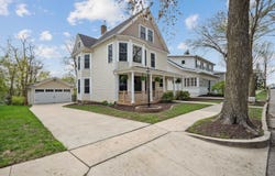 1134 Langworthy, Dubuque, IA 52001