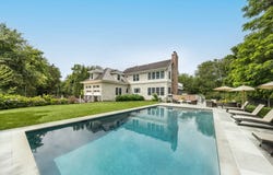 8 Widow Coopers Path, Sag Harbor, NY 11963