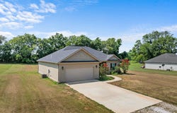 145 Co Rd 608, Rogersville, AL 35652