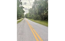 1423 NW 19th Street, Crystal River, FL 34428