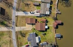 53 Lake View, Huntsville, TX 77320
