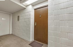1 Kelton Ct, Oakland, CA 94611