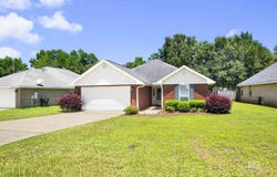 11133 Pontchartrain Loop, Daphne, AL 36526