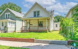 710 S Walts Ave, Sioux Falls, SD 57104