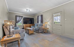 3802 Tipton Road, Muscatine, IA 52761