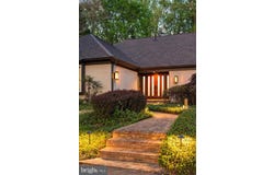 8901 POTOMAC STATION LN, POTOMAC, MD 20854