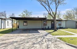 912 Wilkinson Drive, Mesquite, TX 75149