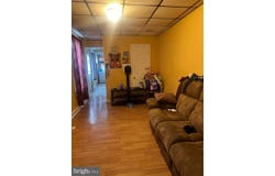 645 N 10TH, READING, PA 19604