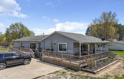 3821 S 39 Road, Cadillac, MI 49601