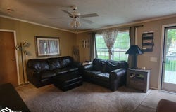415 Howard Street, Stanhope, IA 50246