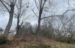 906 Elm Avenue, Mena, AR 71953