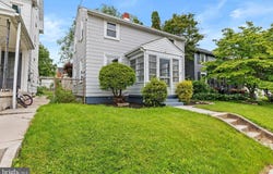 537 BAER AVENUE, HANOVER, PA 17331