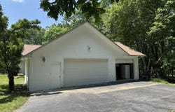 696 Laurel Circle, Crossville, TN 38555
