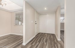 520 N STAPLEY Drive, Mesa, AZ 85203