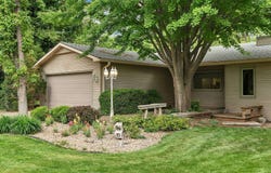 6900 S Broadway Ct, Haysville, KS 67060