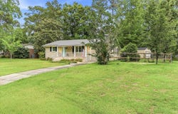 400 Forest Circle, Summerville, SC 29483