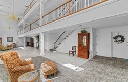 964 Claytonbrook Drive, Ballwin, MO 63011