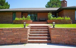 112 Park Lane Dr, Tribune, KS 67879