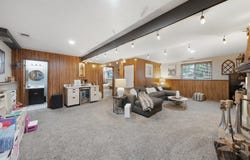 3239 Youngfield Drive, Rockford, IL 61114