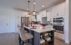 2803 Trailway Lane, Valparaiso, IN 46385