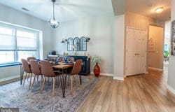 18 KENT LANE, EASTON, PA 18045