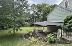 621 Old Shakertown Rd, Danville, KY 40422