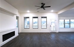 806  W Ramsey  DR, Siloam Springs, AR 72761