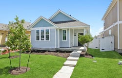 161 Daylily Dr, Elgin, TX 78621