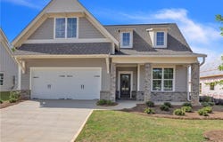 2010 BURT'S GAP LOOP, AUBURN, AL 36830