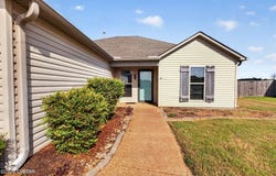 30 Clovewood Cove, Humboldt, TN 38343